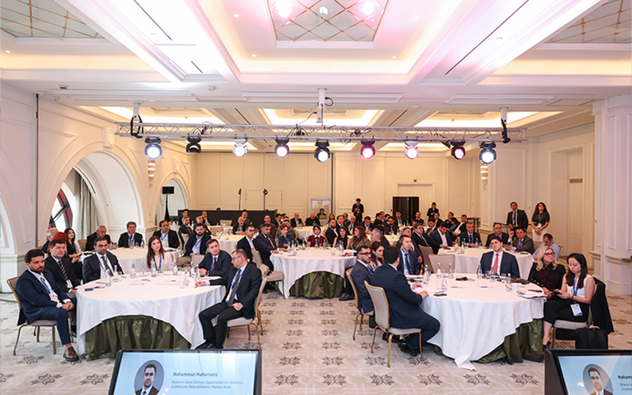 Unibank və AYİB xarici ticarətin maliyyələşdirilməsinə həsr olunan tədbir keçirib - FOTO